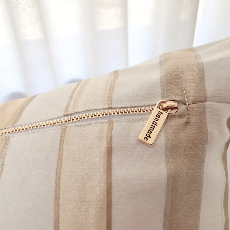 White & Gold Stripe Scatter Cushion (Cover Only) - Image 4